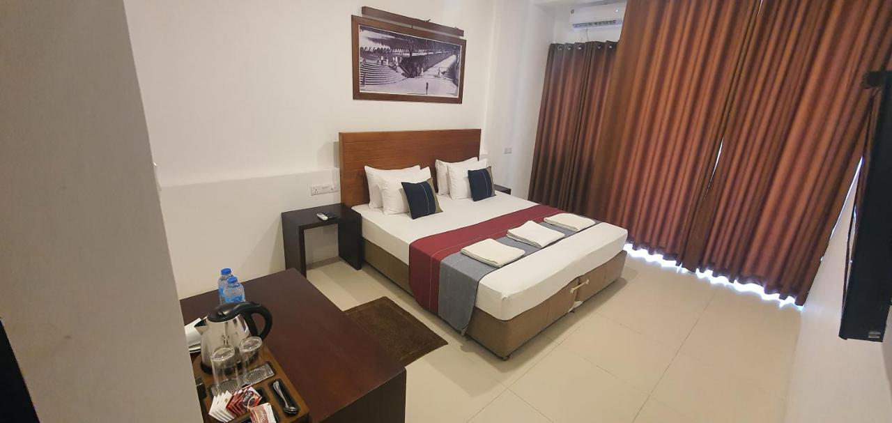 Hotel Kandyan View "Free Pickup From Kandy City" Exterior photo