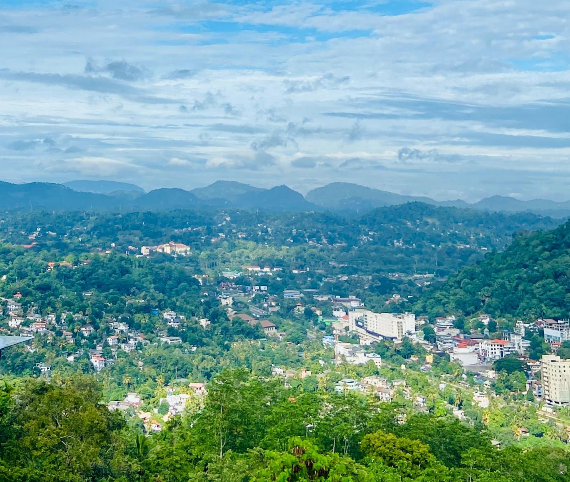 Hotel Kandyan View "Free Pickup From Kandy City" Exterior photo